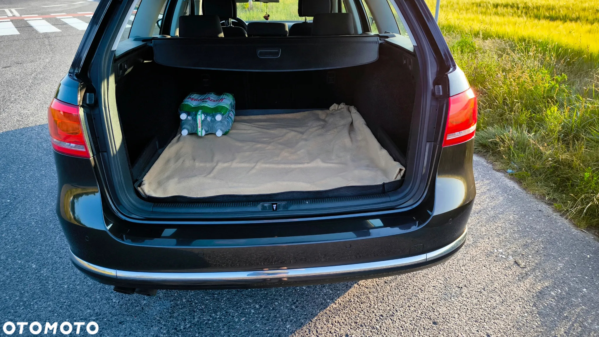 Volkswagen Passat 2.0 TDI DPF Comfortline - 9