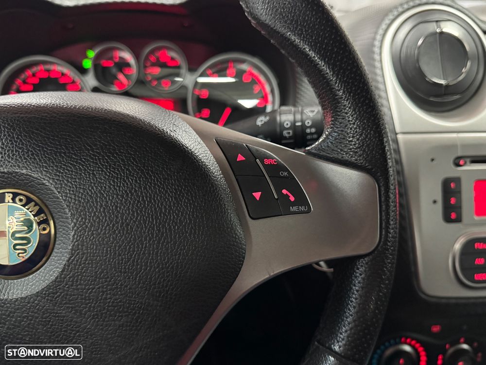 Alfa Romeo MiTo - 20