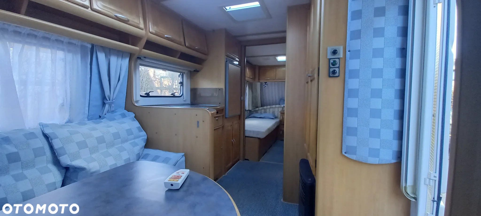 LMC Ambassador 550 - 10