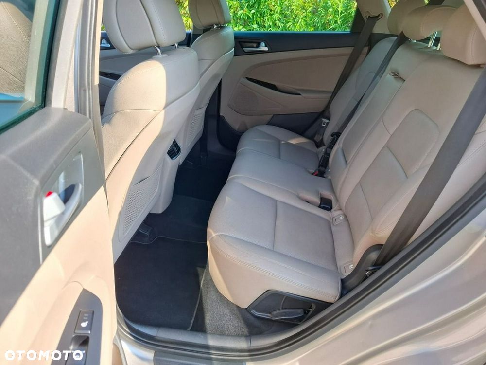 Hyundai Tucson 1.7 CRDI BlueDrive Comfort 2WD DCT - 30