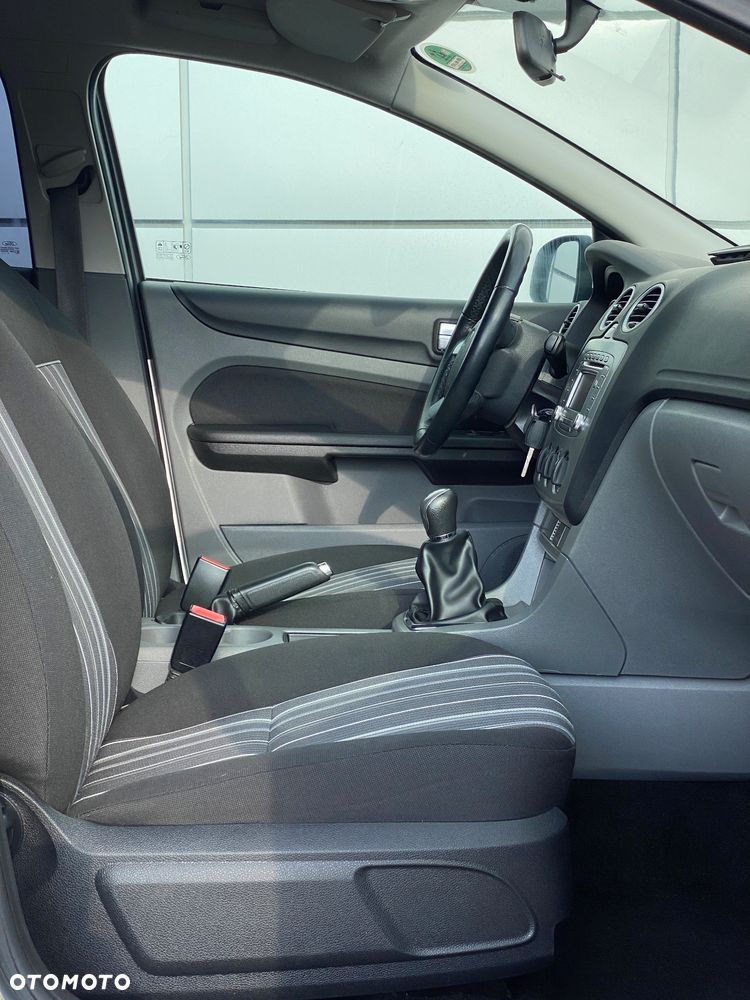 Ford Focus 1.6 TDCi DPF Concept - 18