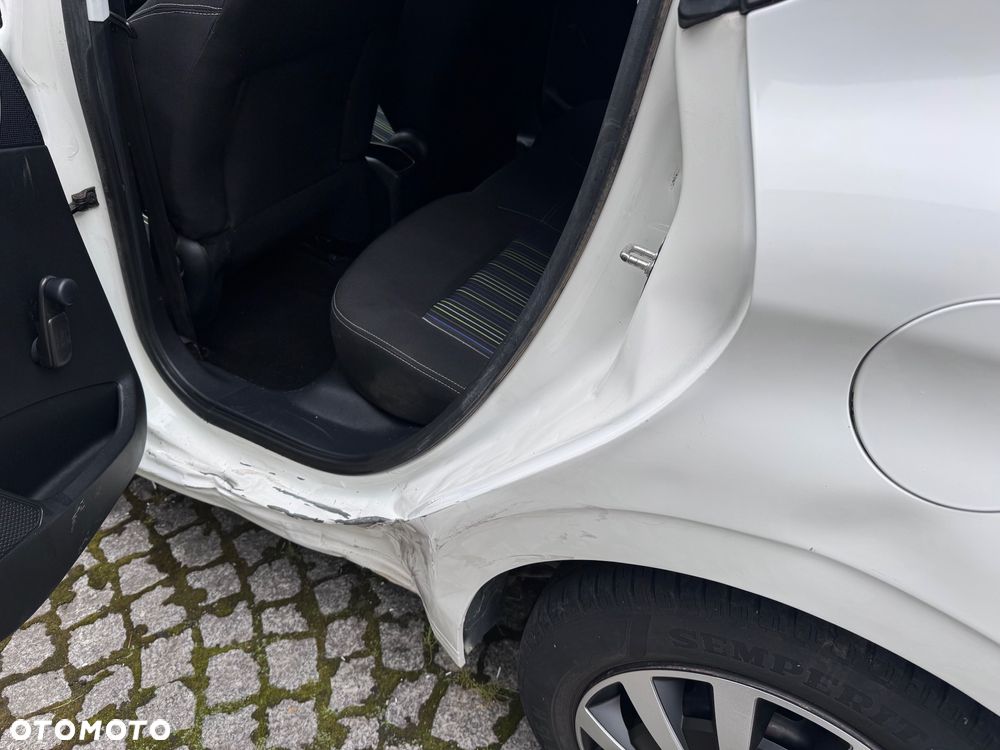 Peugeot 208 PureTech 82 Urban Move - 10