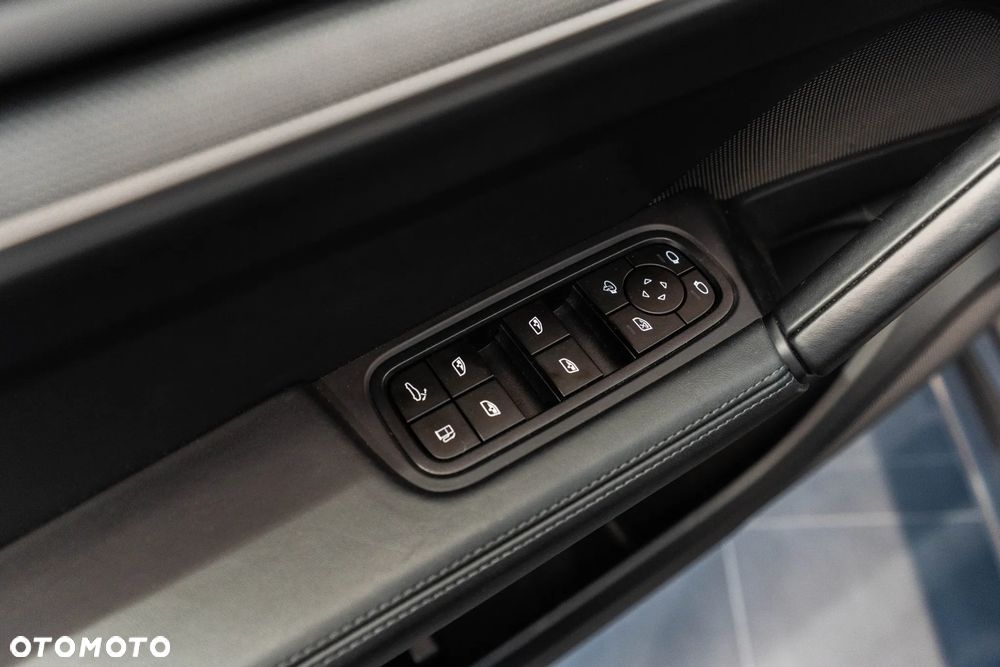 Porsche Cayenne E-Hybrid PHEV - 22