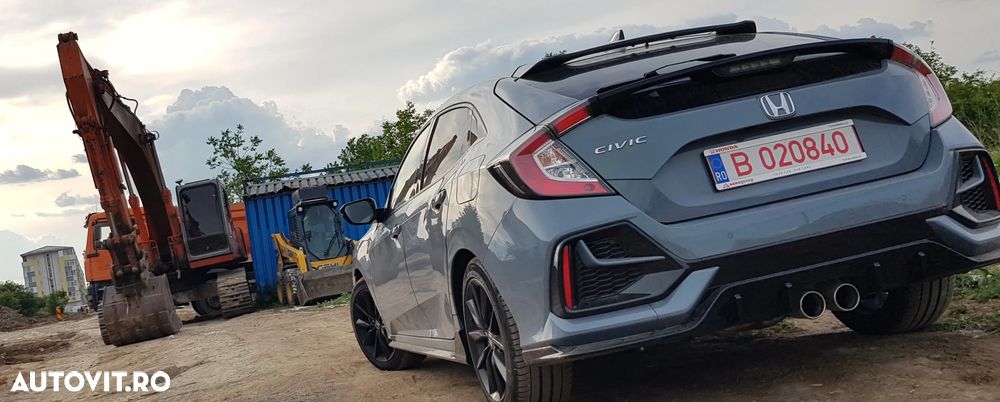 Honda Civic 1.5 VTEC Turbo CVT Sport Plus - 21