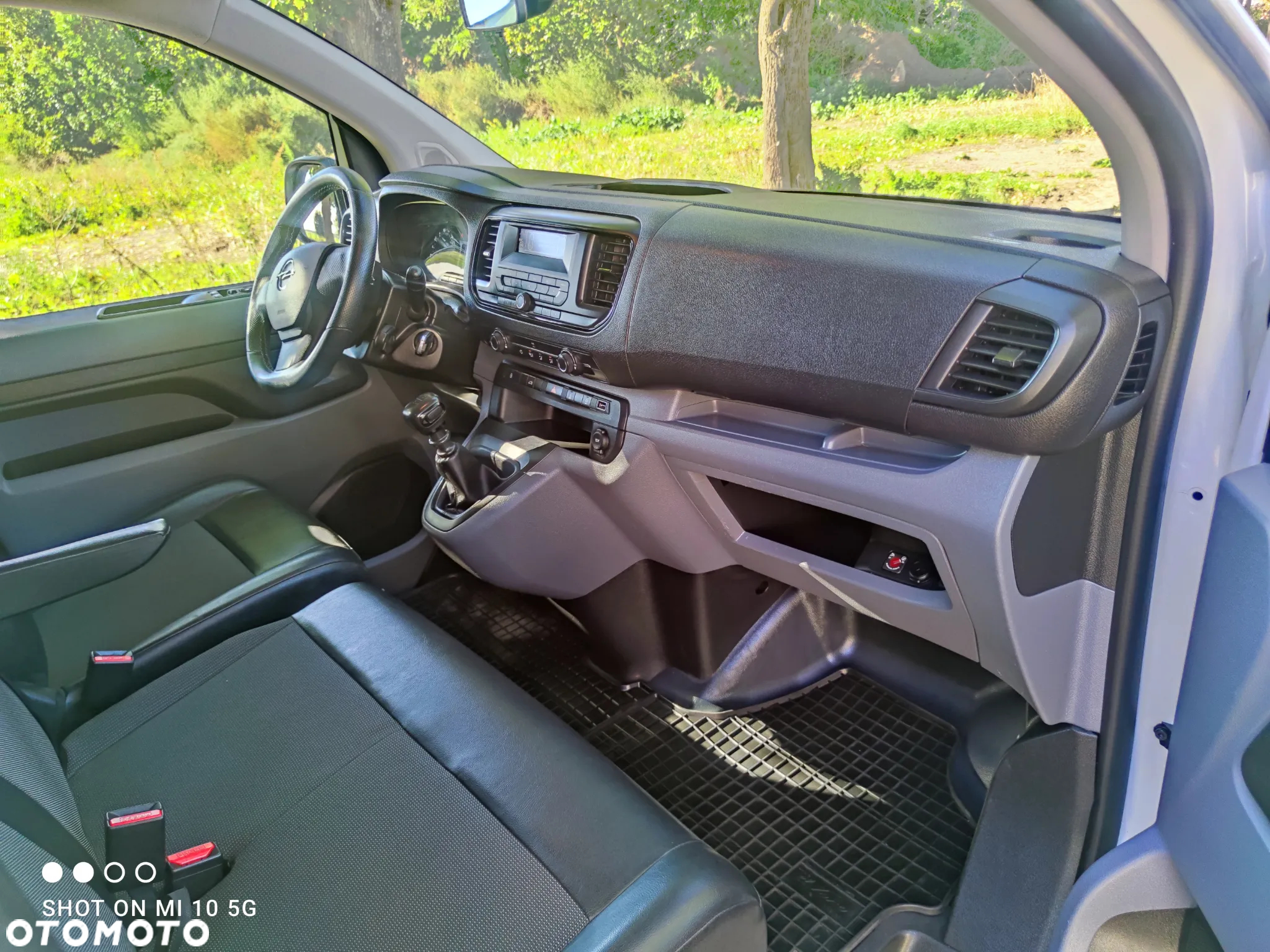 Opel Vivaro - 16