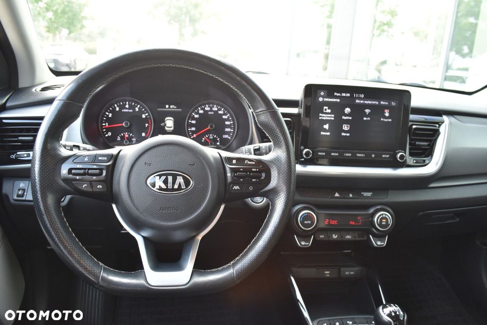 Kia Stonic 1.2 L Business Line - 12