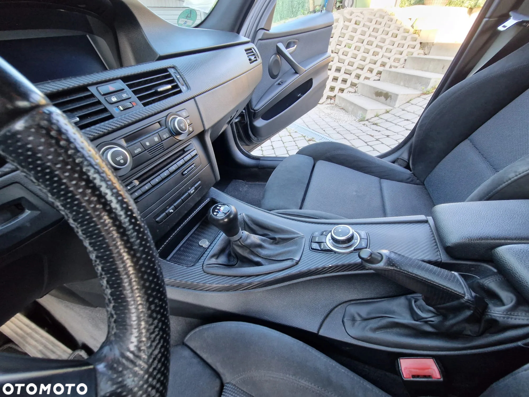 BMW Seria 3 318i - 5