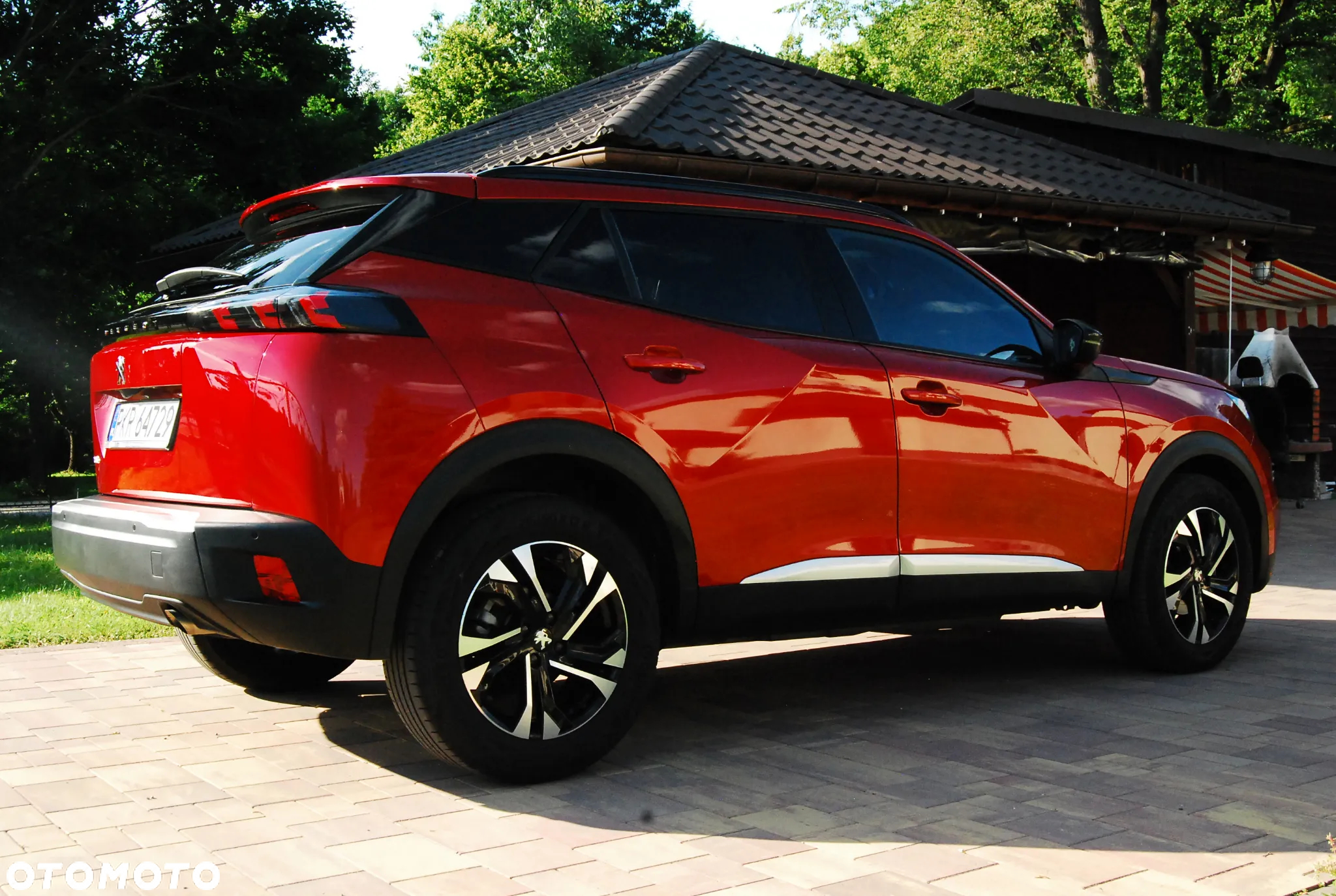 Peugeot 2008 PureTech 100 Stop&Start Allure - 4