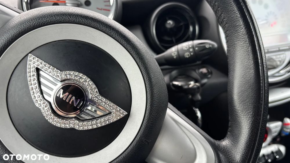 MINI Cooper D - 25