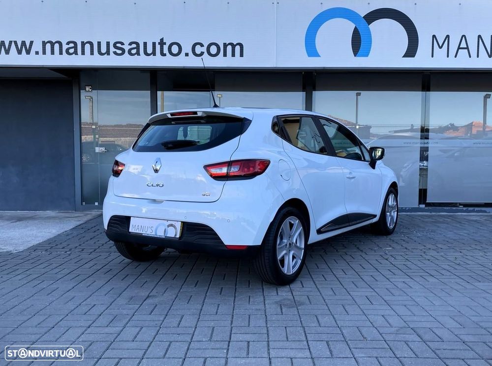 Renault Clio 1.5 dCi Dynamique S - 10