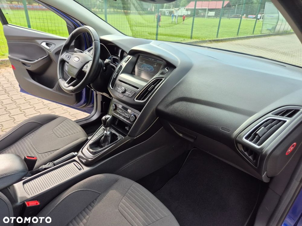 Ford Focus - 29