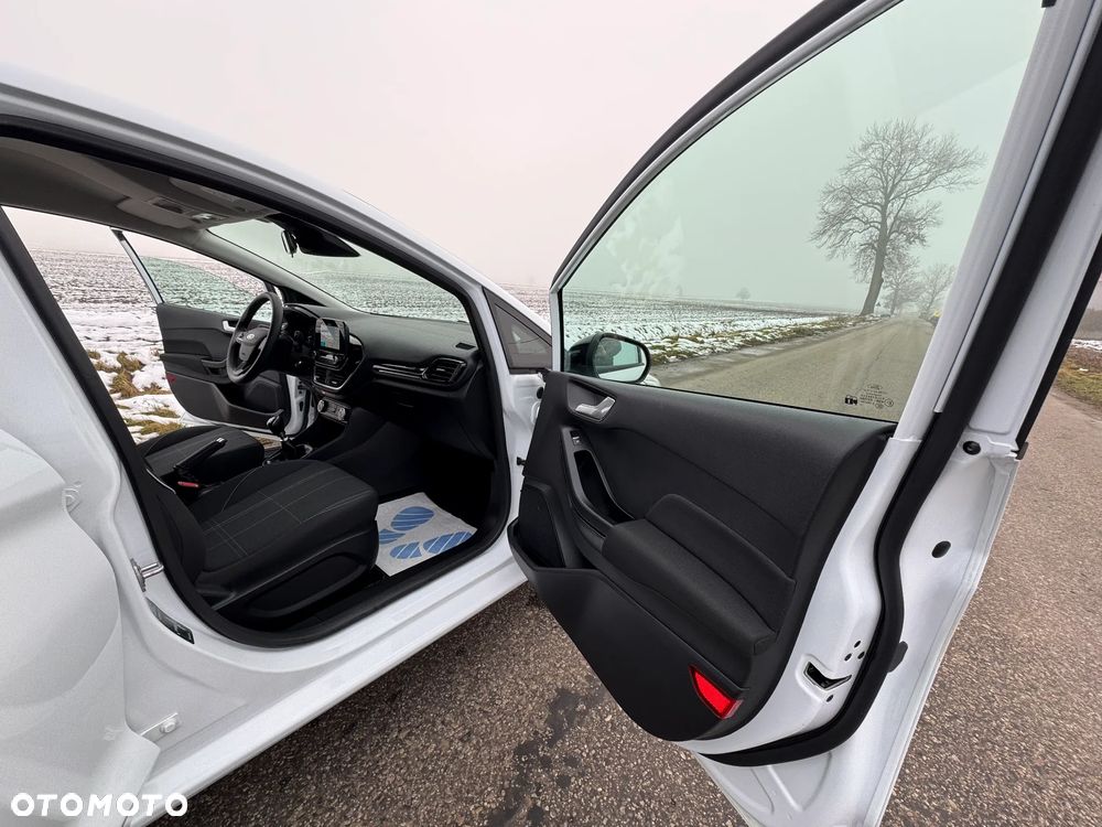 Ford Fiesta 1.0 EcoBoost Titanium EU6 - 24