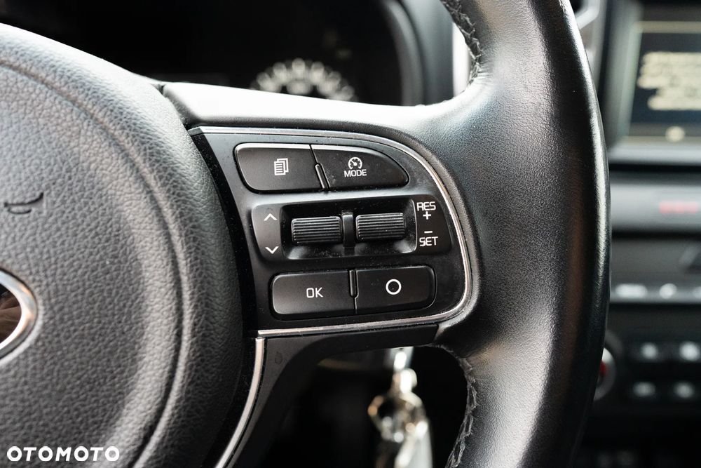 Kia Sportage 1.6 GDI L 2WD - 18