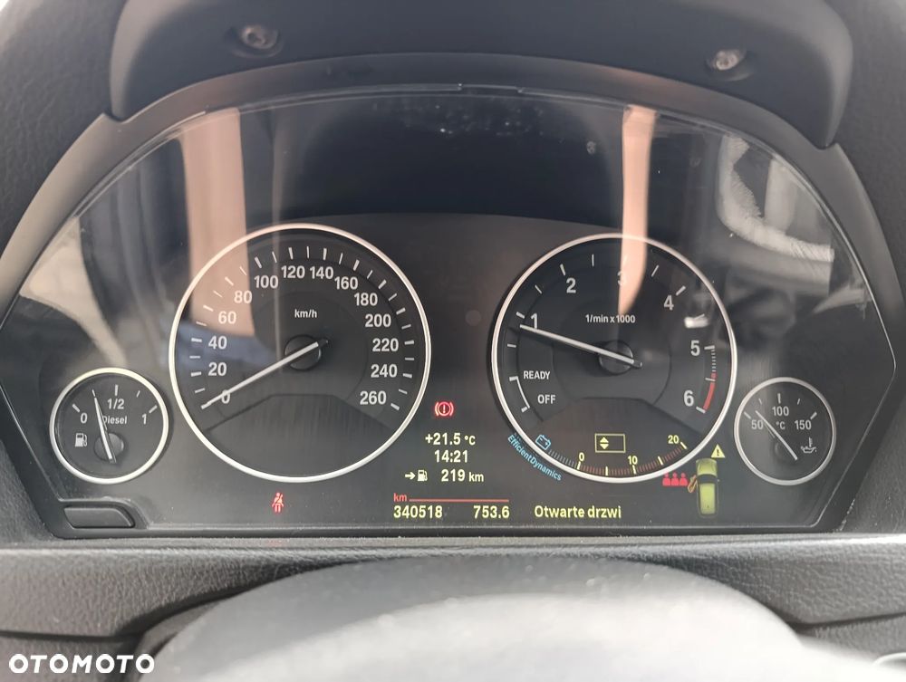 BMW Seria 3 320d - 12