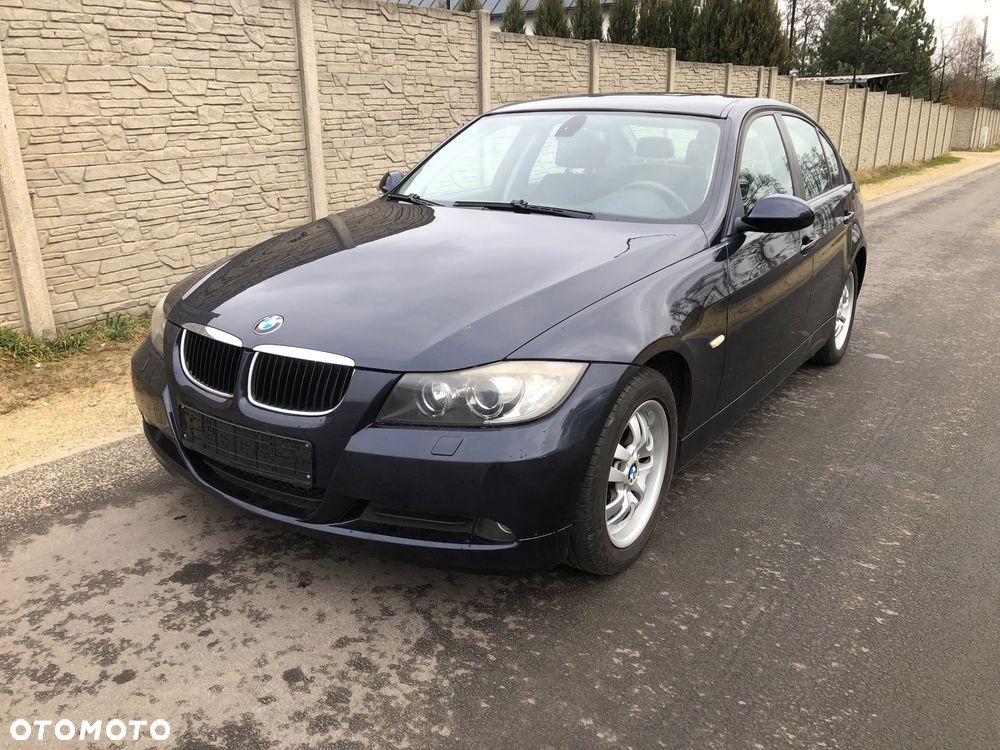BMW Seria 3 320i - 12