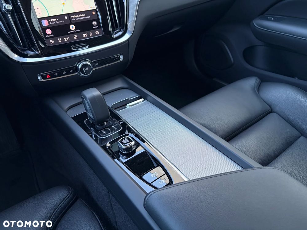 Volvo S60 B4 B Plus Dark - 20