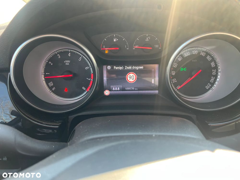 Opel Astra 1.4 T Elite S&S - 17