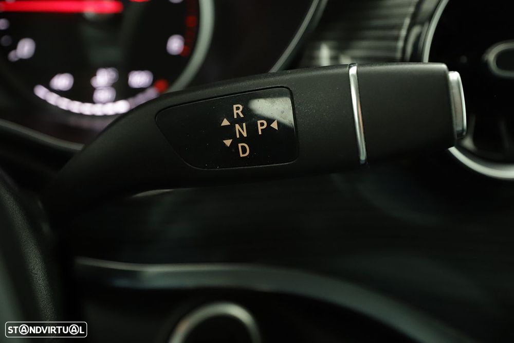 Mercedes-Benz V 250 d Longo Avantgarde - 19