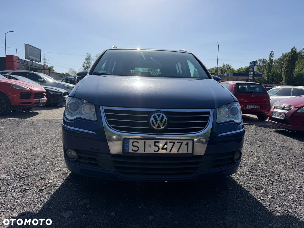 Volkswagen Touran 2.0 TDI DPF BlueMotion Technology DSG STYLE - 8