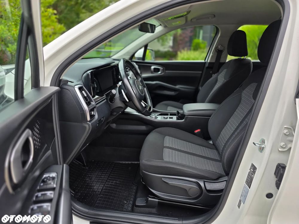 Kia Sorento 1.6 T-GDI HEV L 7os - 26