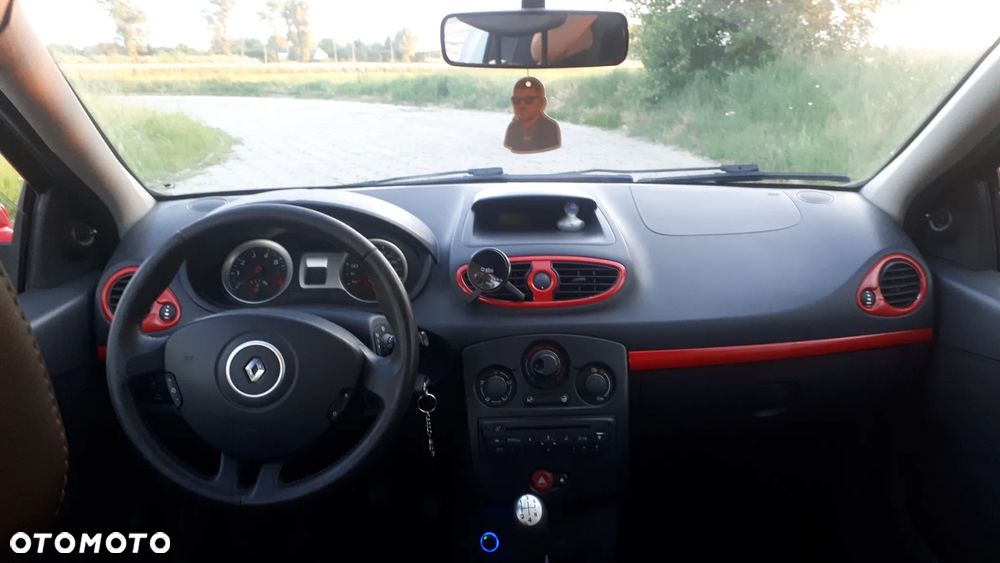 Renault Clio 1.2 16V Expression - 6