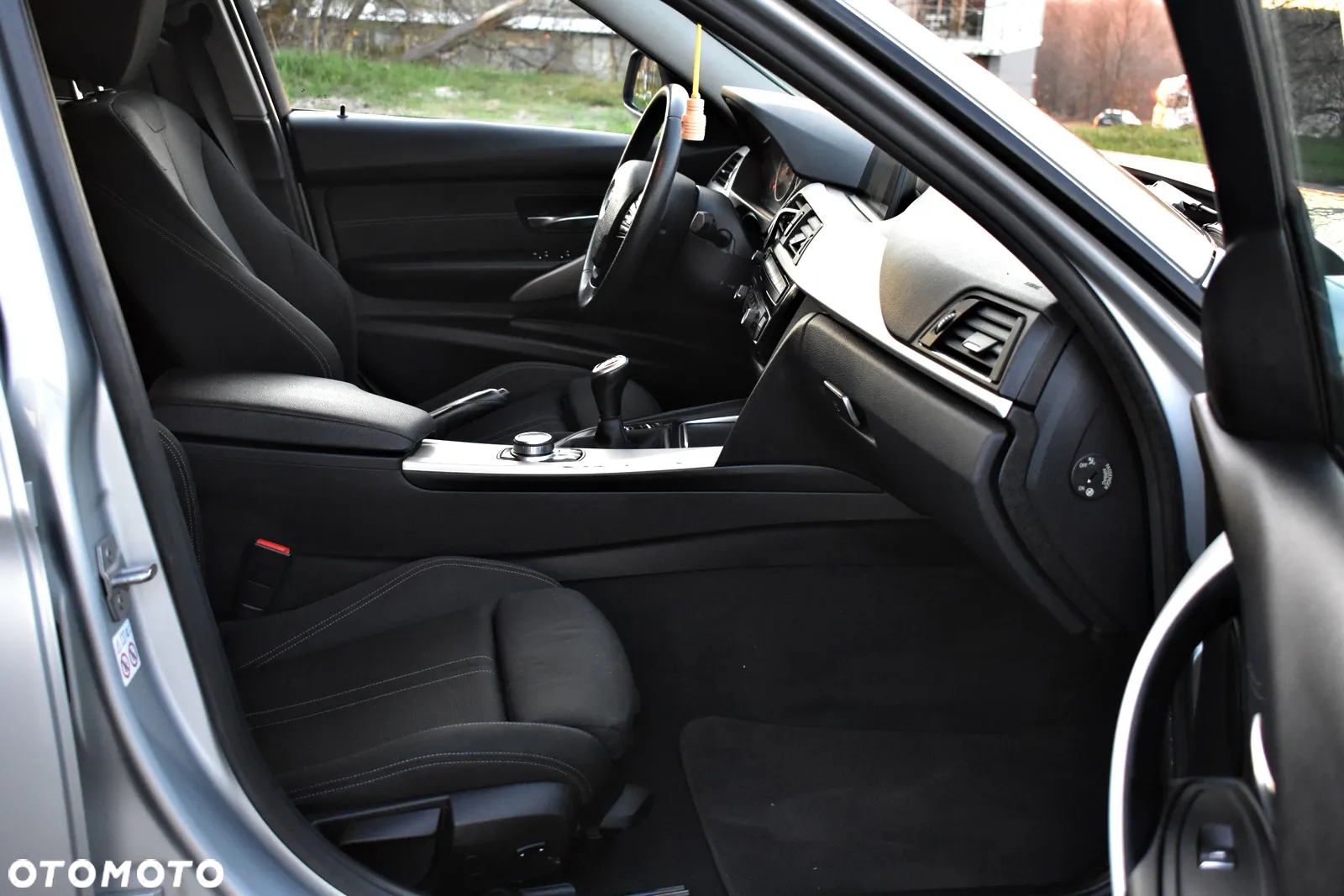 BMW Seria 3 318d Advantage - 29