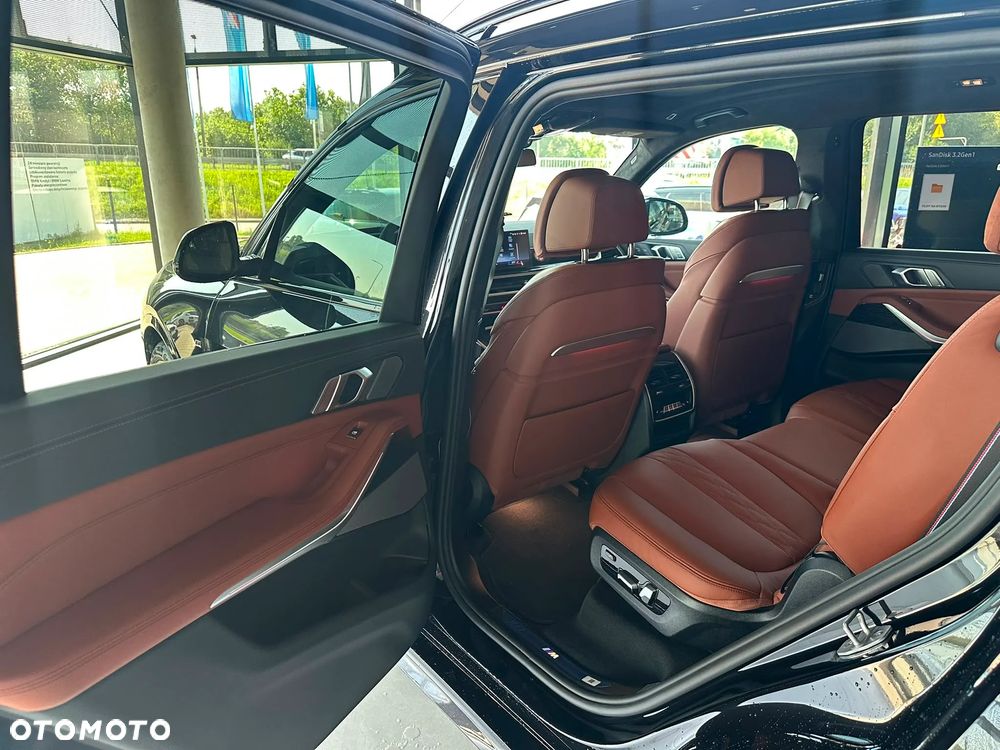 BMW X7 xDrive40d mHEV sport - 26