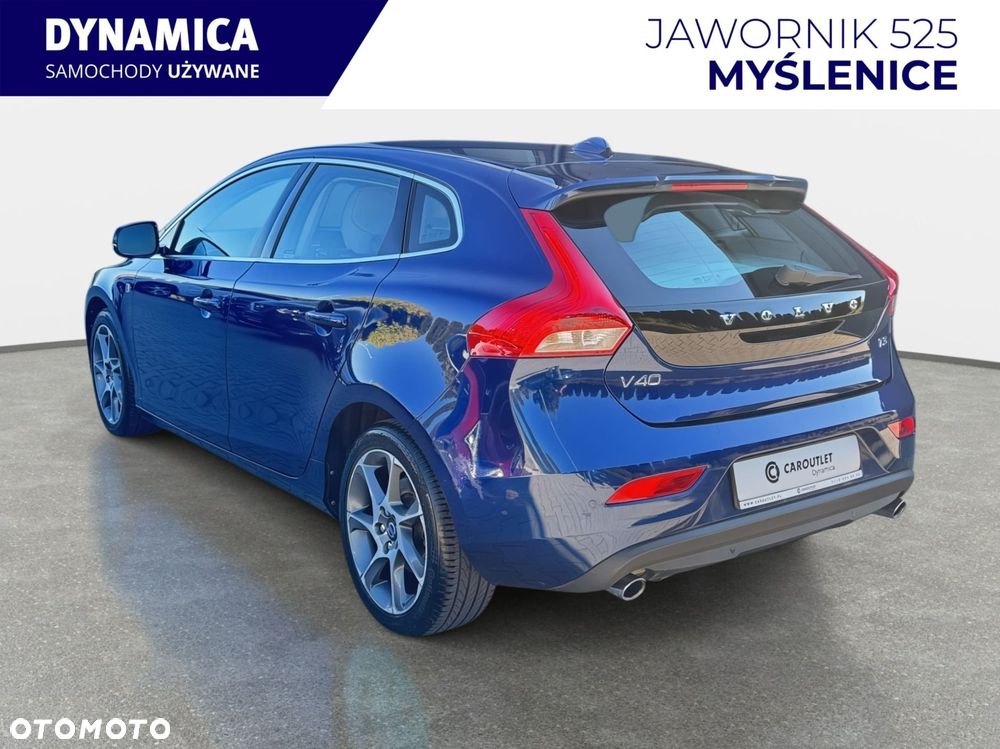 Volvo V40 2015
