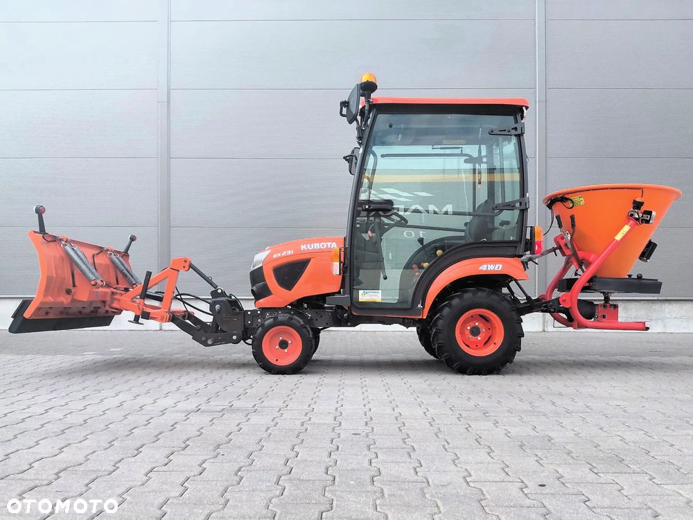 Kubota BX231 - 3