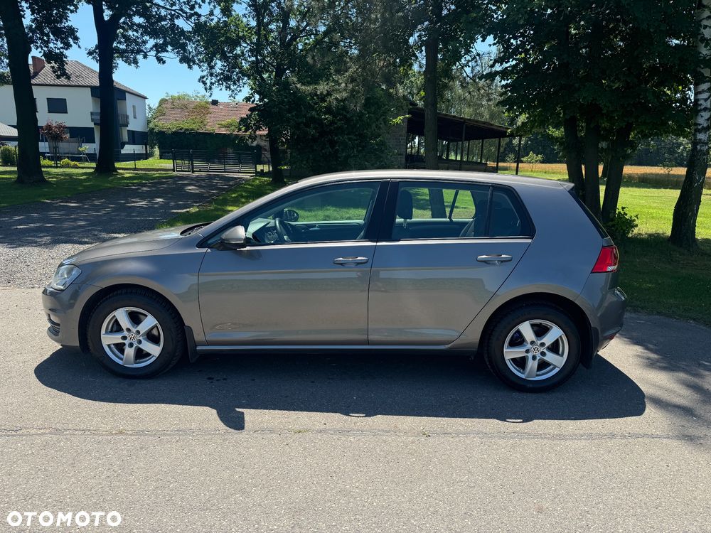 Volkswagen Golf 1.6 TDI DPF BlueMotion - 8