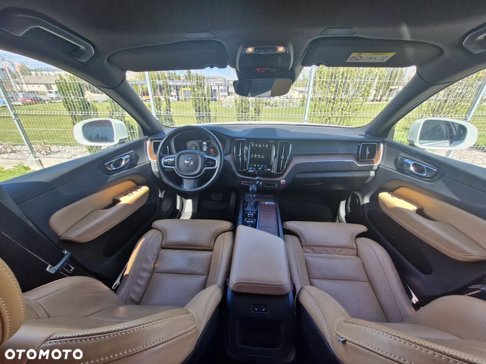 Volvo XC 60 T5 AWD Inscription - 19