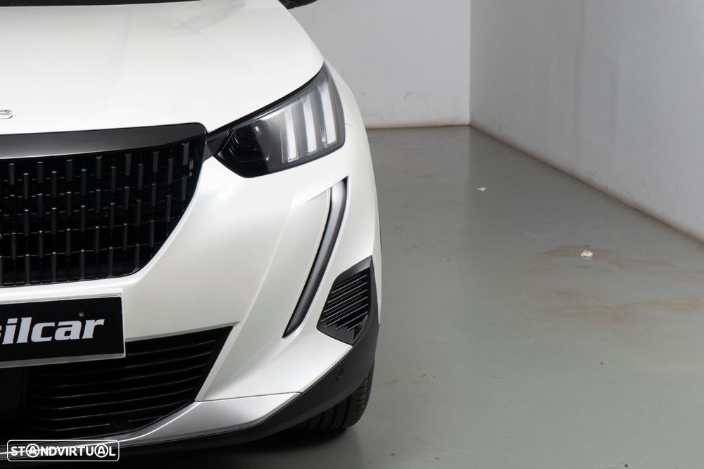 Peugeot 2008 1.2 PureTech GT Pack EAT8 - 20