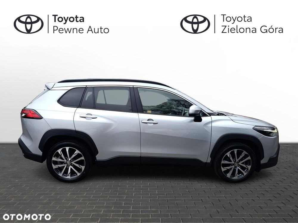 Toyota Corolla Cross - 8