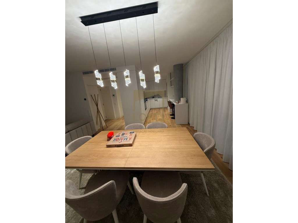 Apartamento T2 Luxo Mobilado e Equipado na Foz - Grande imagem: 4/15