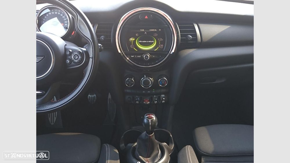 MINI 3 Portas One - 13