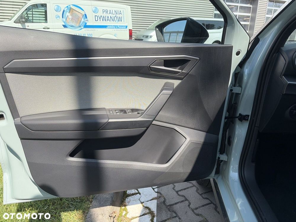 Seat Arona - 11