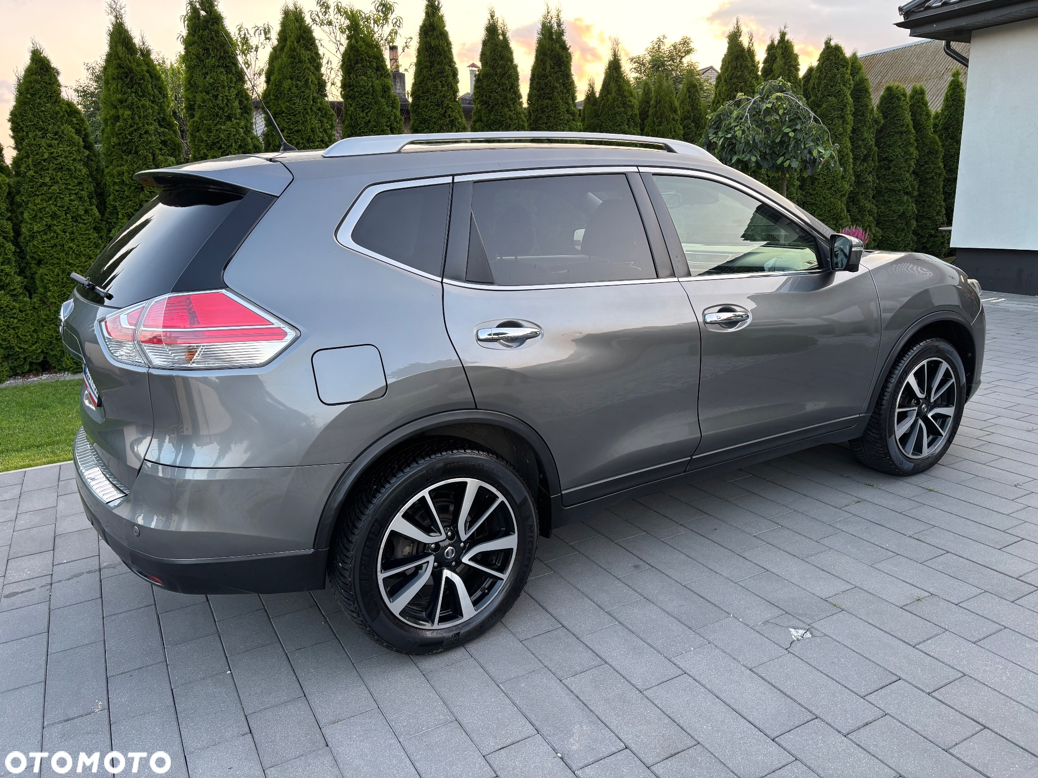 Nissan X-Trail 1.6 dCi 360 - 12