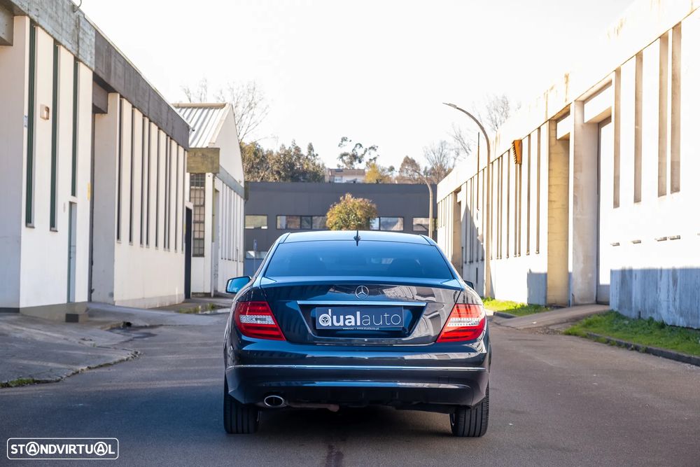Mercedes-Benz C 220 - 6