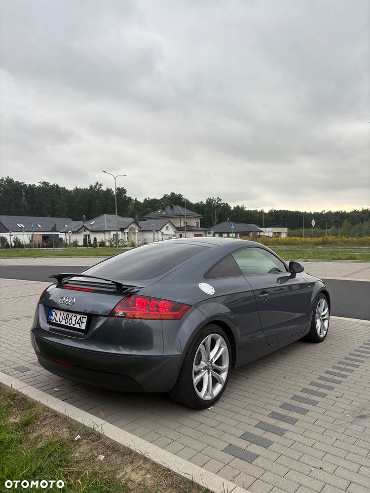 Audi TT Coupé - 6