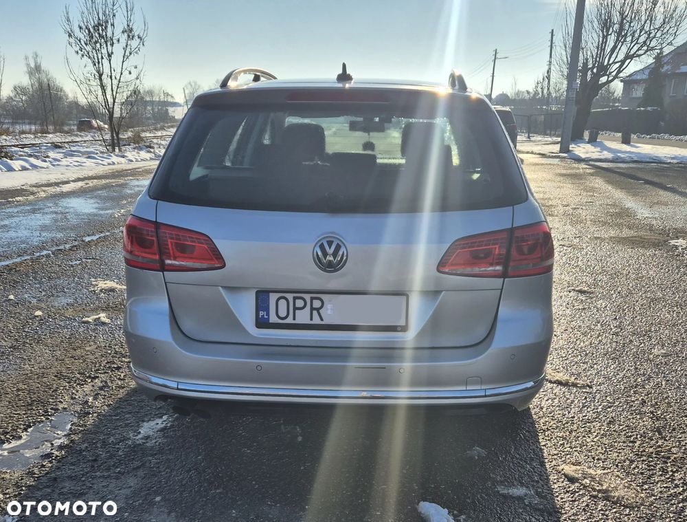 Volkswagen Passat 2.0 TDI DPF DSG Comfortline - 6