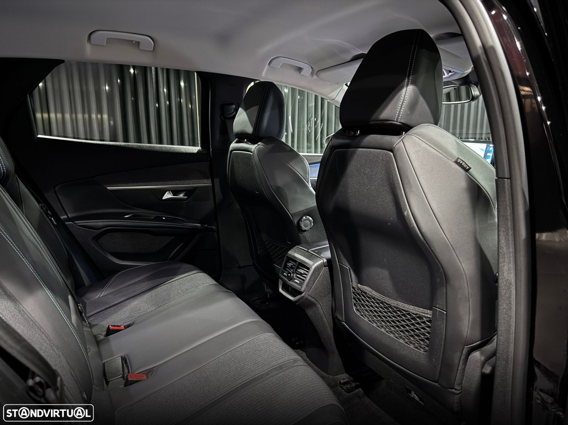 Peugeot 3008 1.5 BlueHDi Allure Pack EAT8 - 34