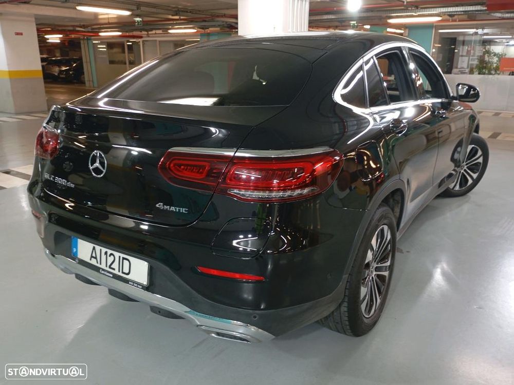 Mercedes-Benz GLC 300 e 4Matic - 3