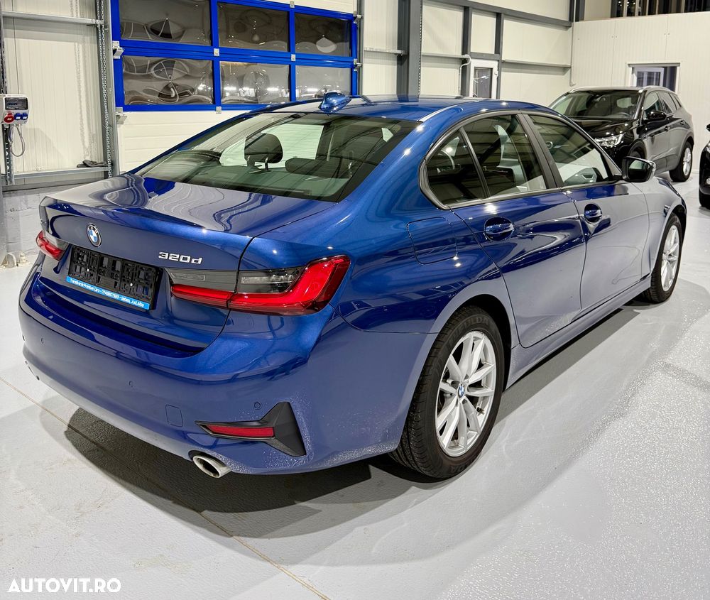 BMW Seria 3 320d xDrive Aut. Advantage - 4