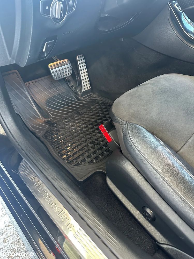 Mercedes-Benz Klasa E - 16