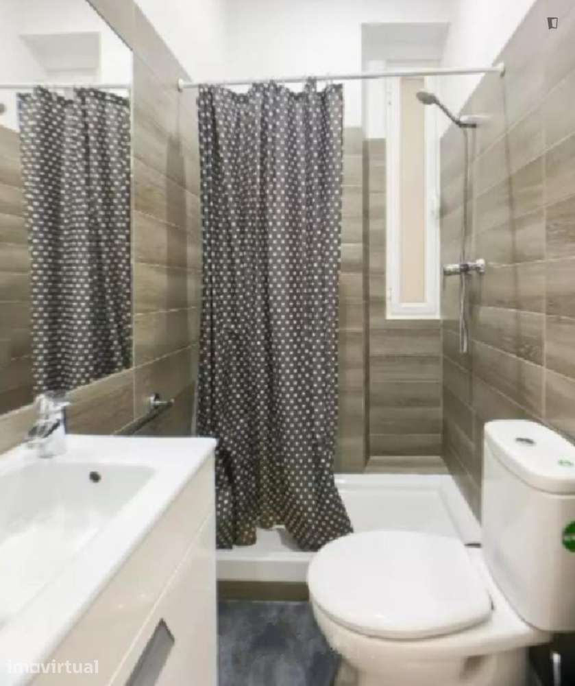 Quarto - localizado em Arroios Lisbon - Grande imagem: 5/9
