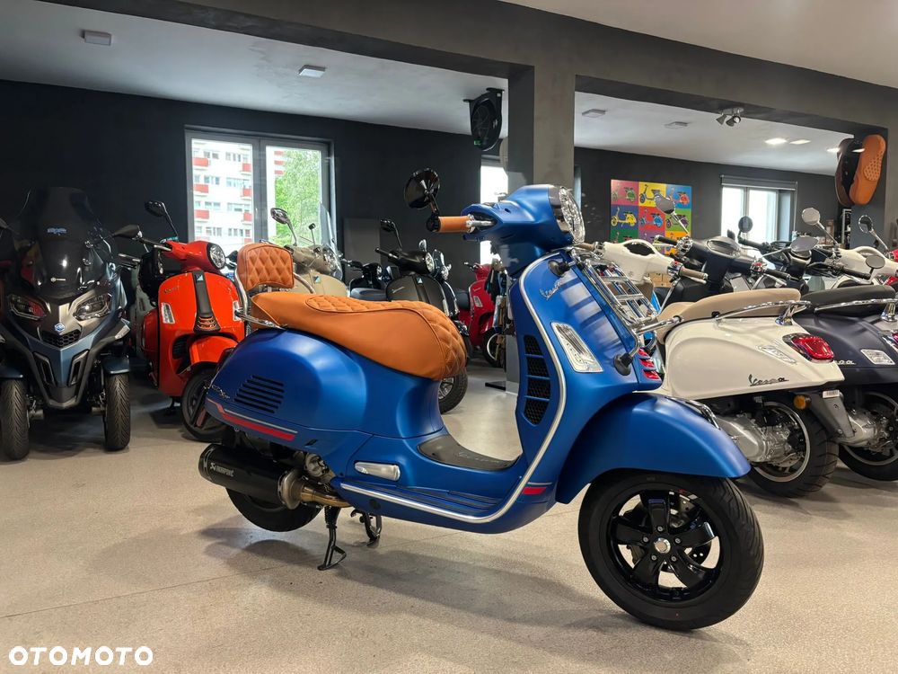 Vespa GTS - 2
