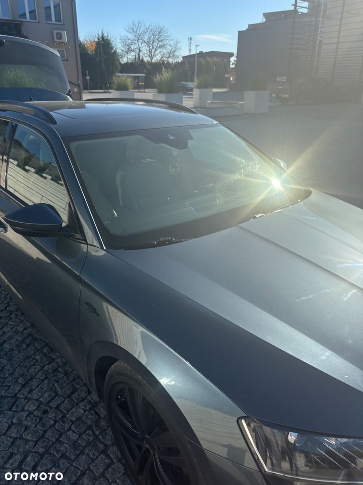 Skoda Superb 2.0 TDI SCR L&K DSG - 10