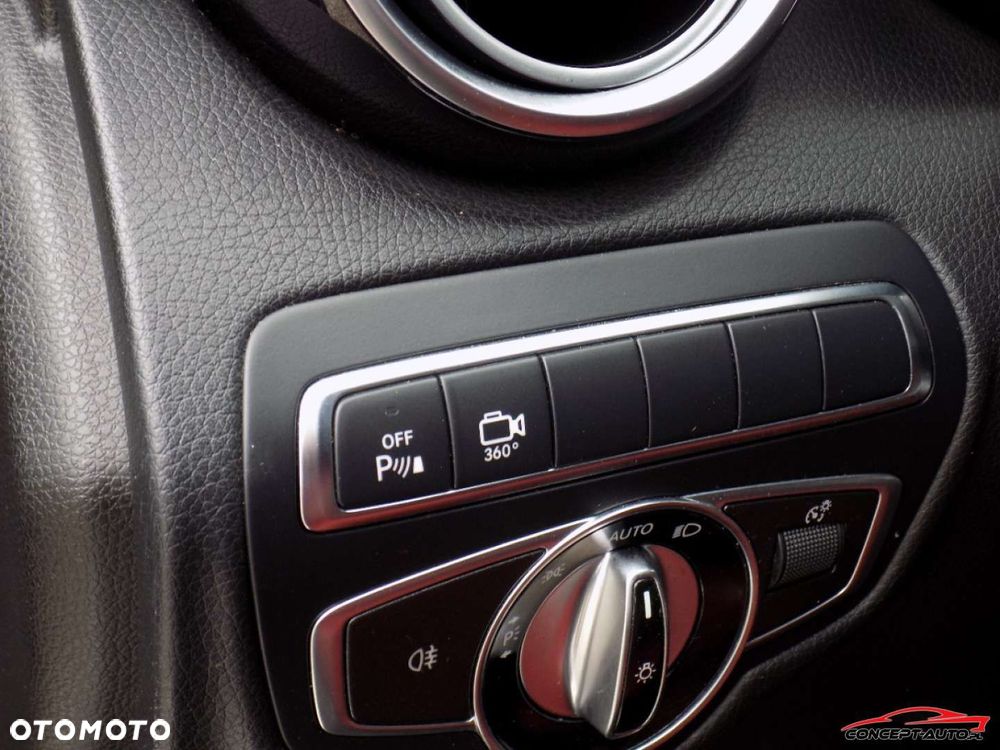 Mercedes-Benz GLC - 30