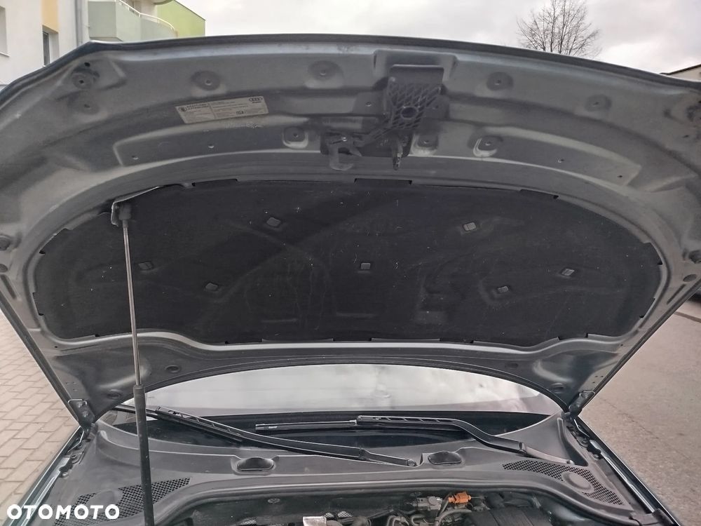 Audi A3 3-drzwiowe 2.0 TDI DPF S line Sportpaket - 25