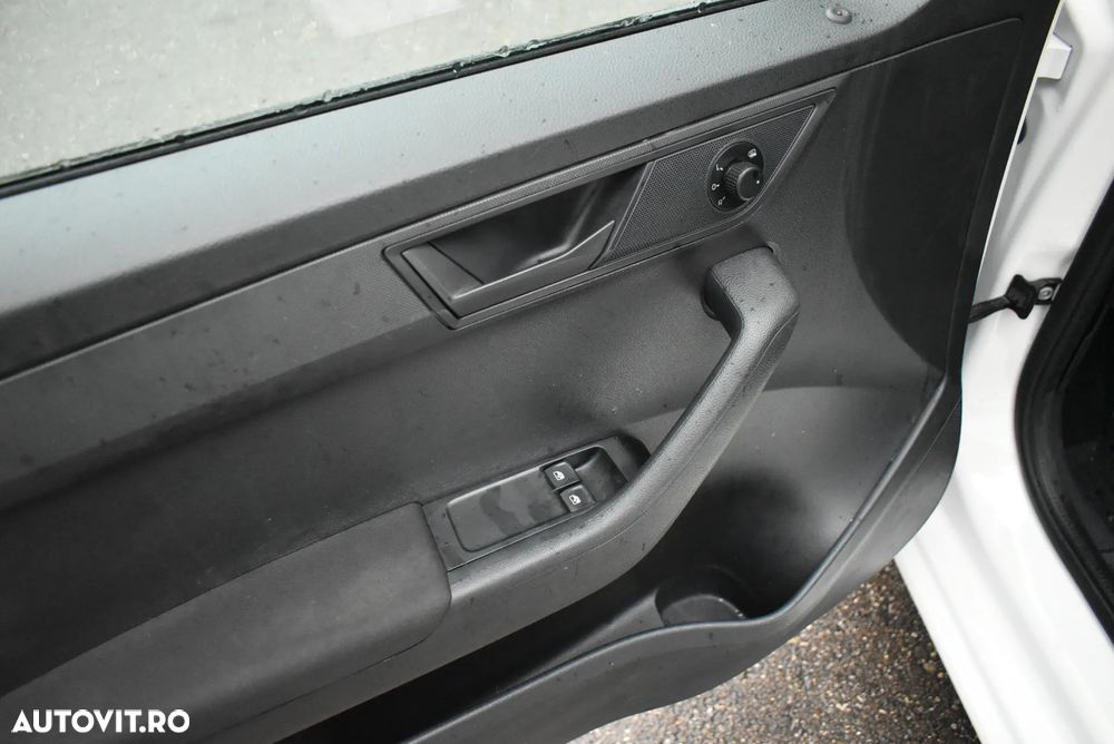 Skoda Fabia 1.0 MPI Avantaj - 12